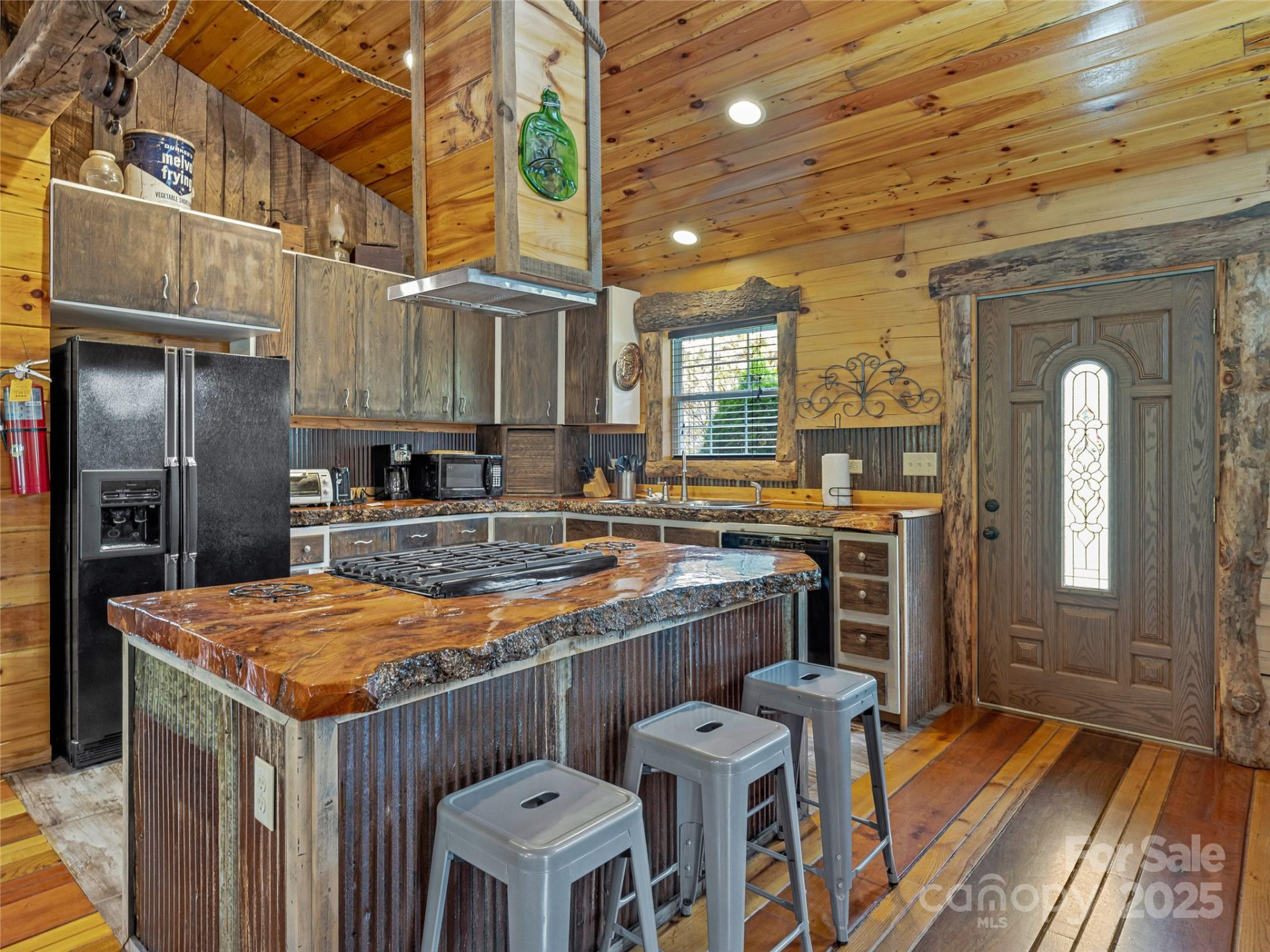 1640, 1641, 1642 River Road - Photo 9