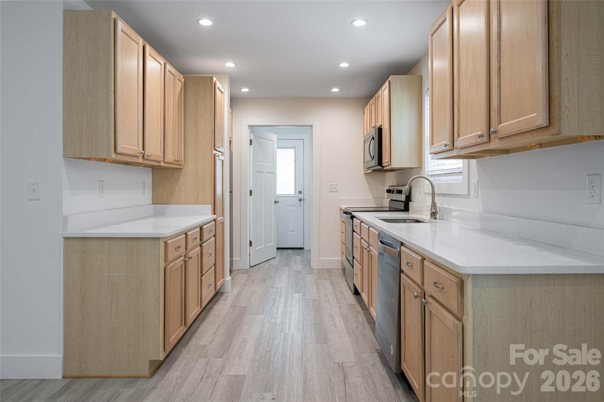17 Sycamore Street - Photo 14