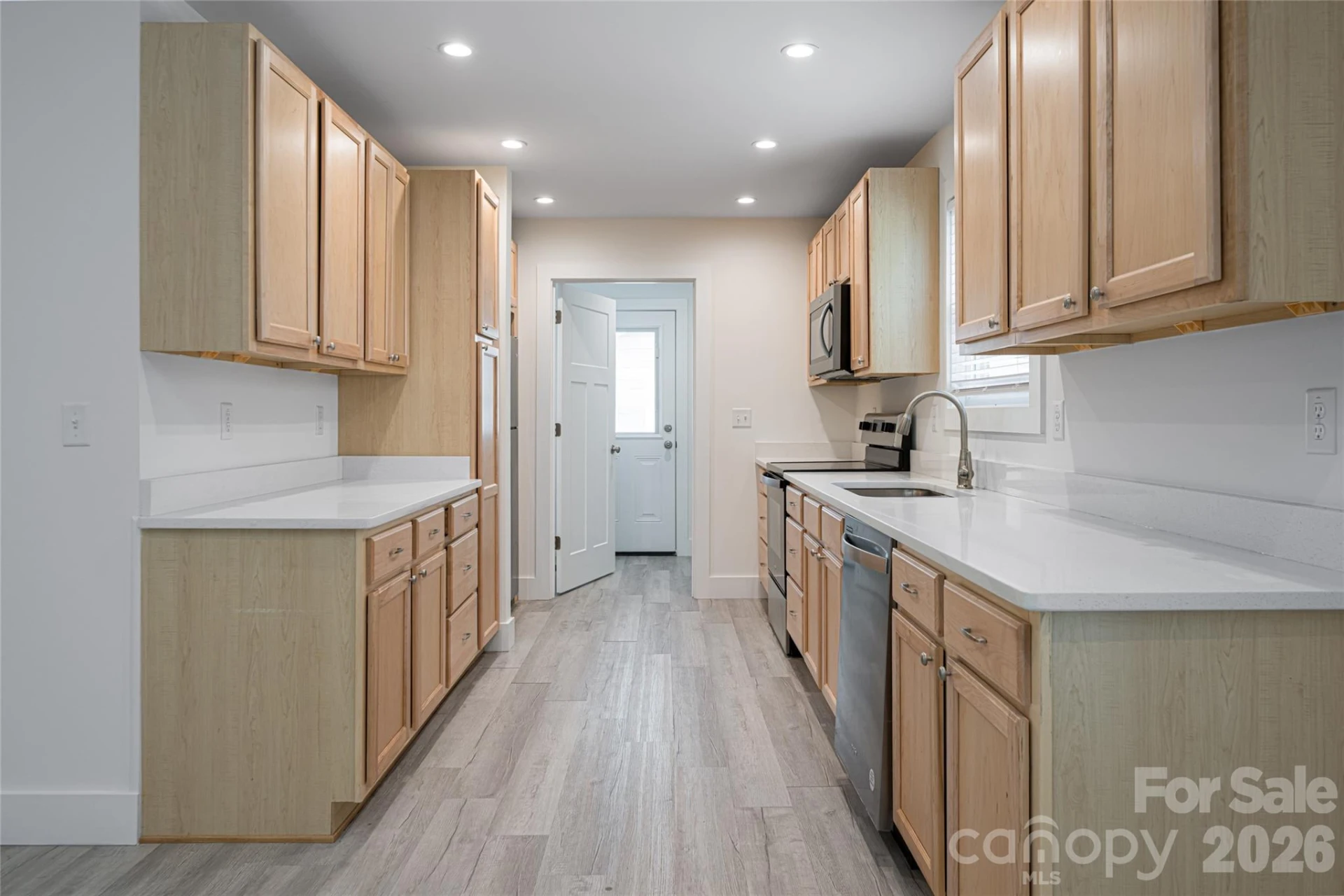 17 Sycamore Street - Photo 14