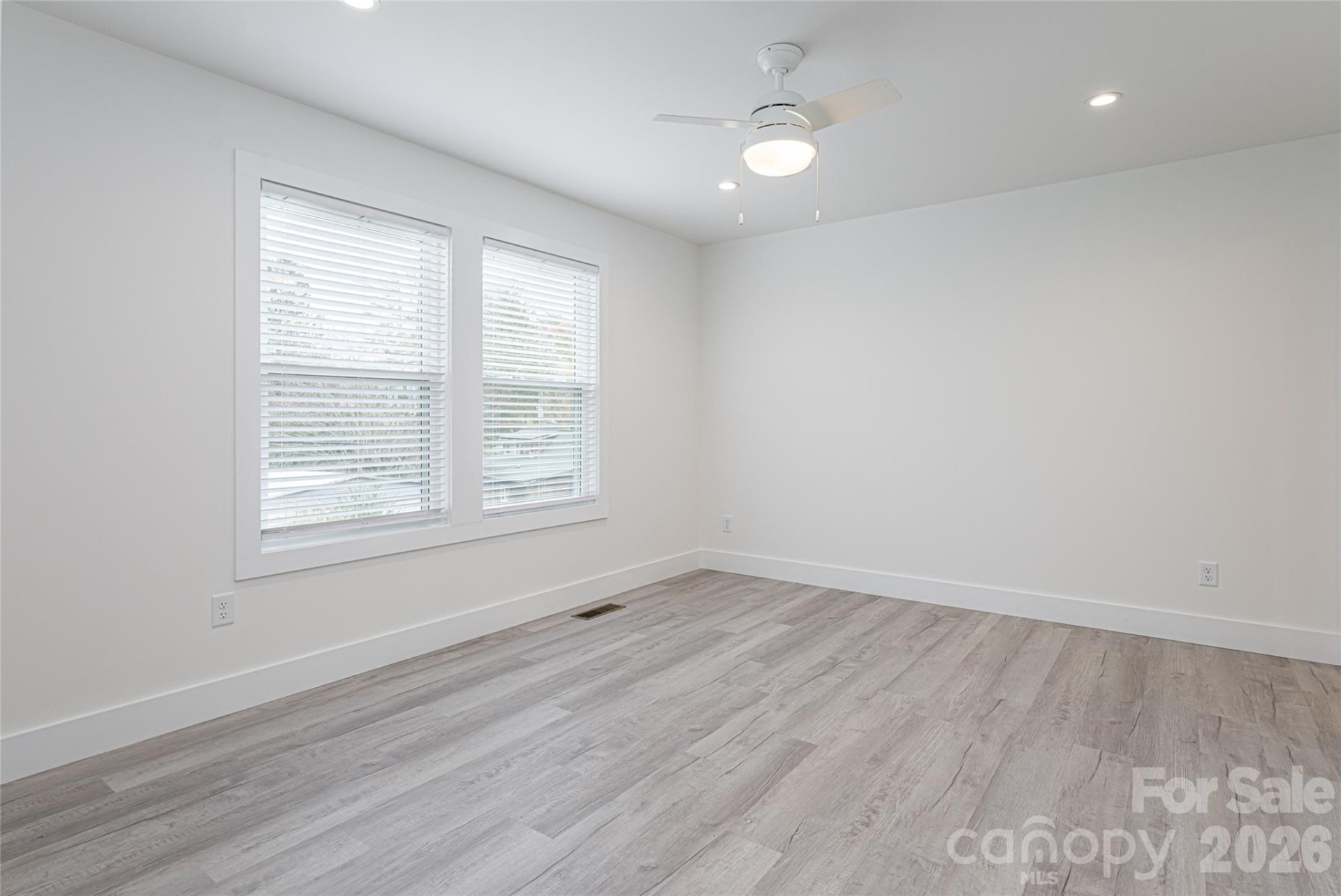 17 Sycamore Street - Photo 22
