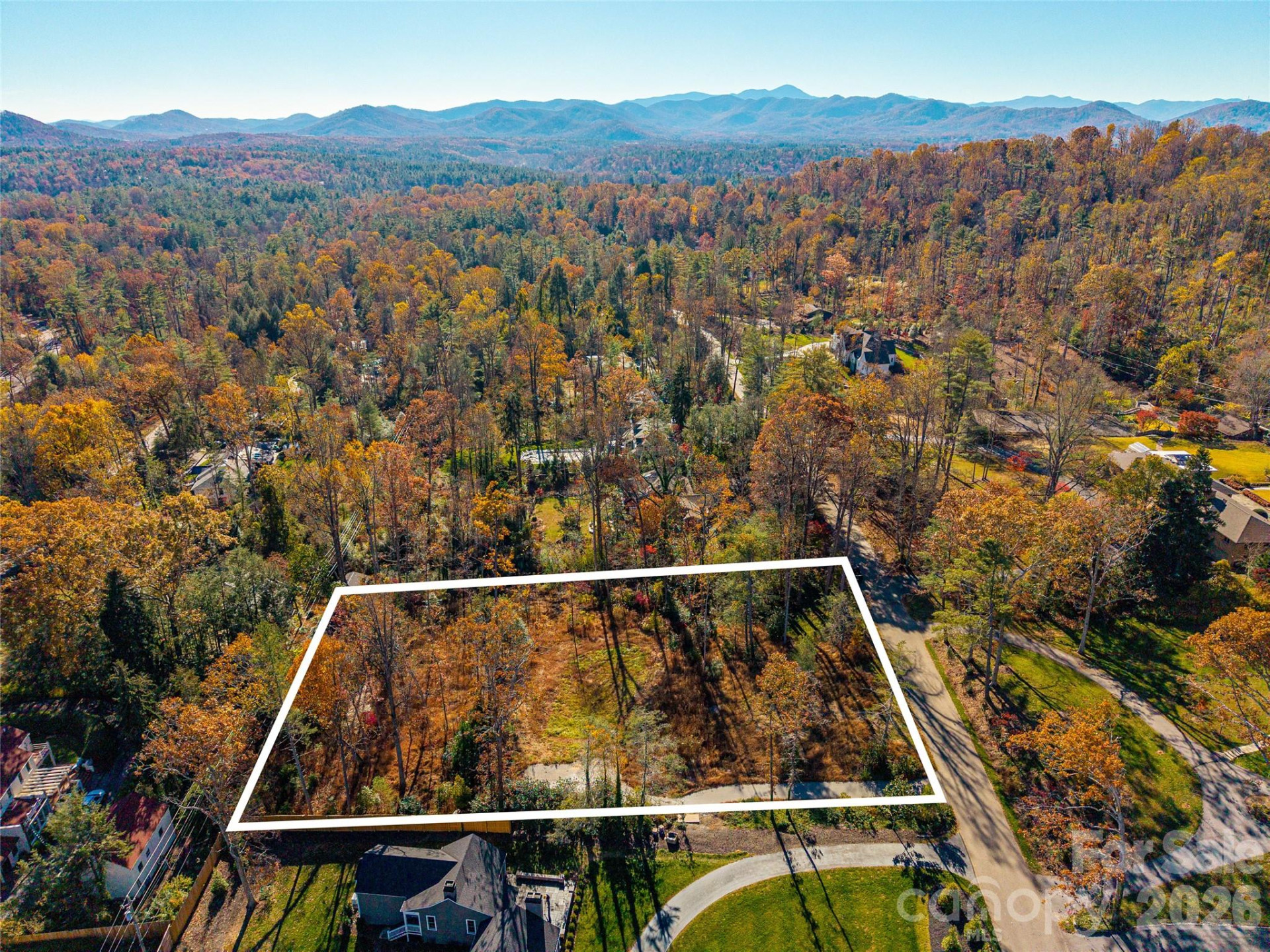 50 Forest Road - Photo 2