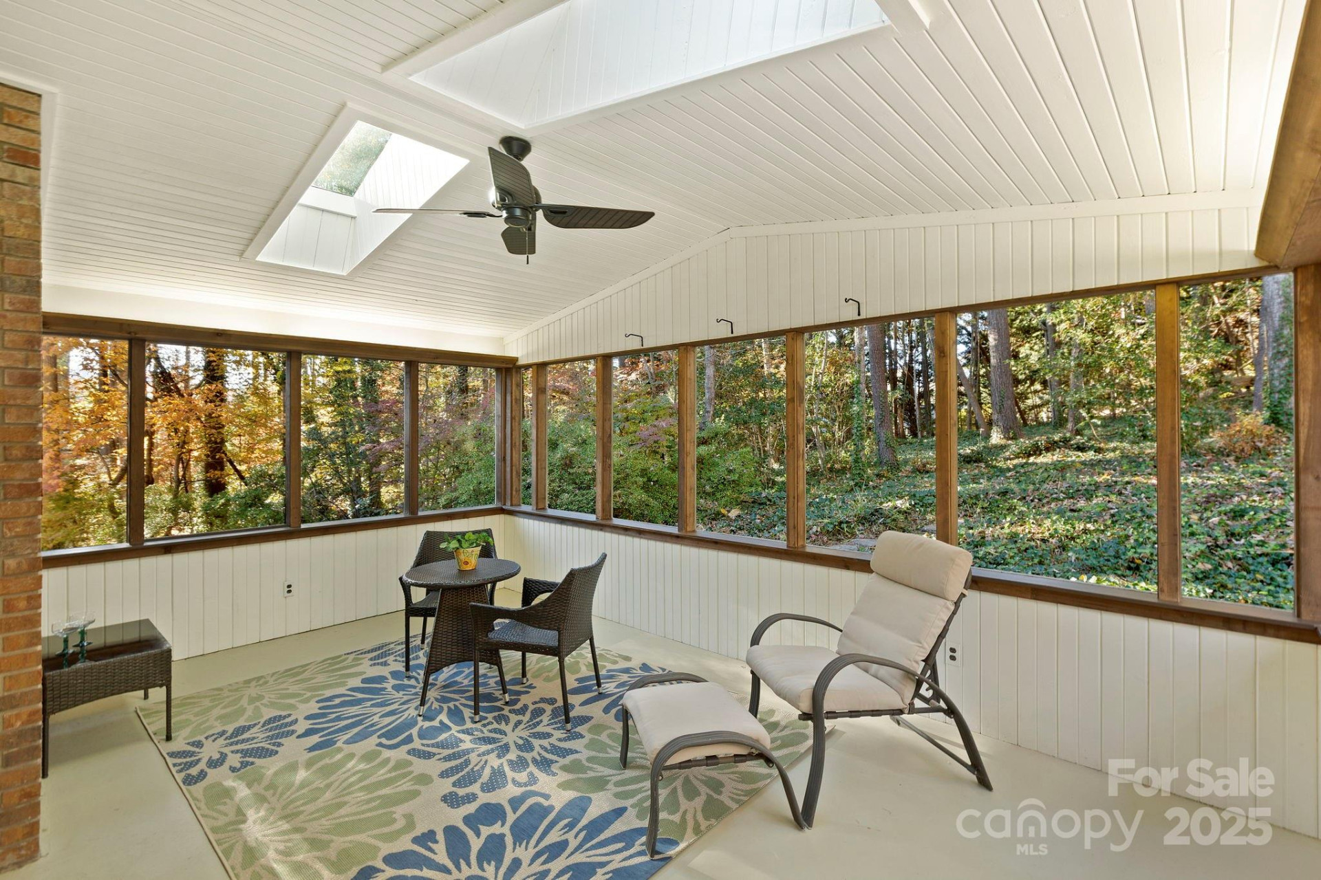228 Raintree Drive - Photo 18