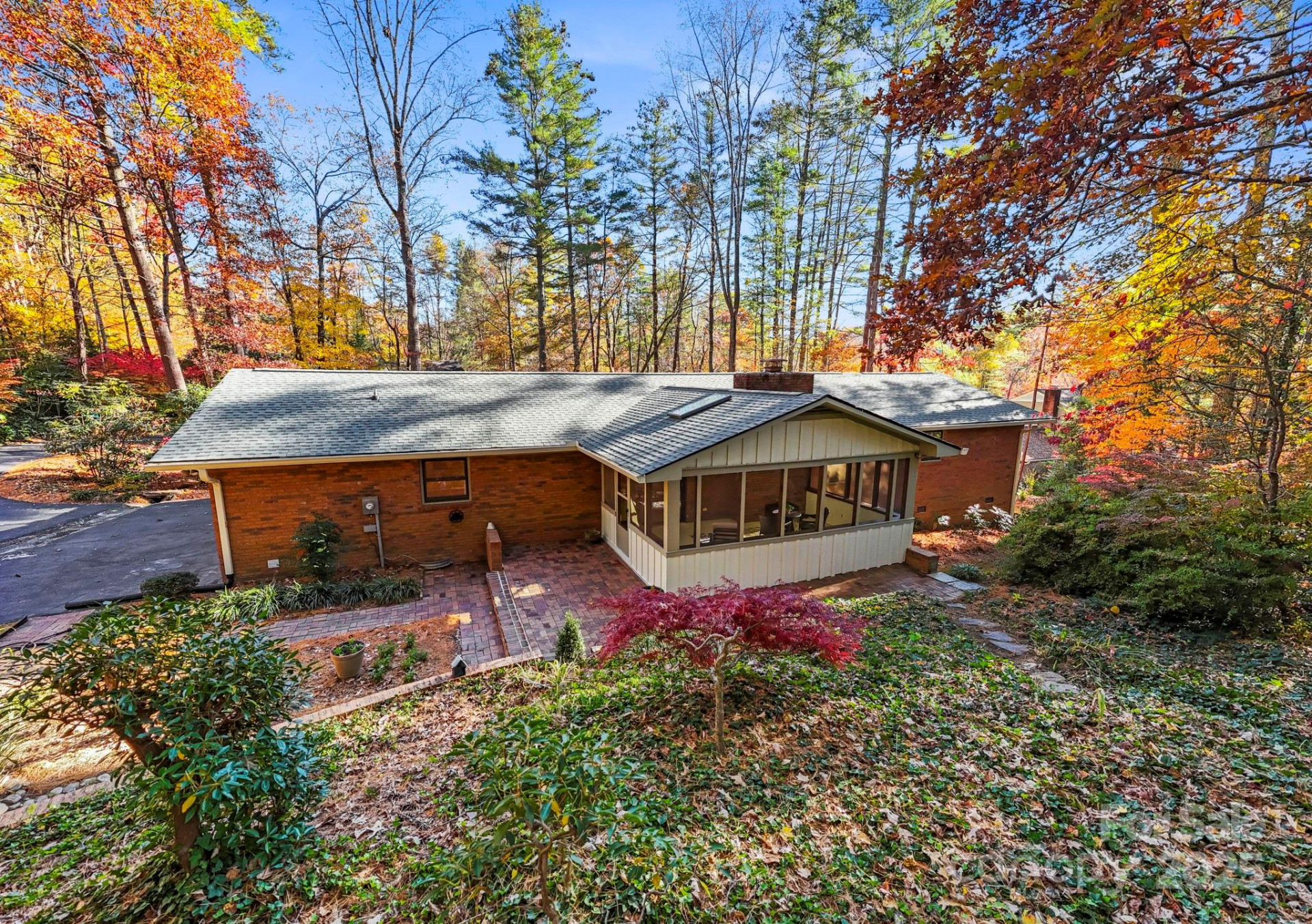 228 Raintree Drive - Photo 33