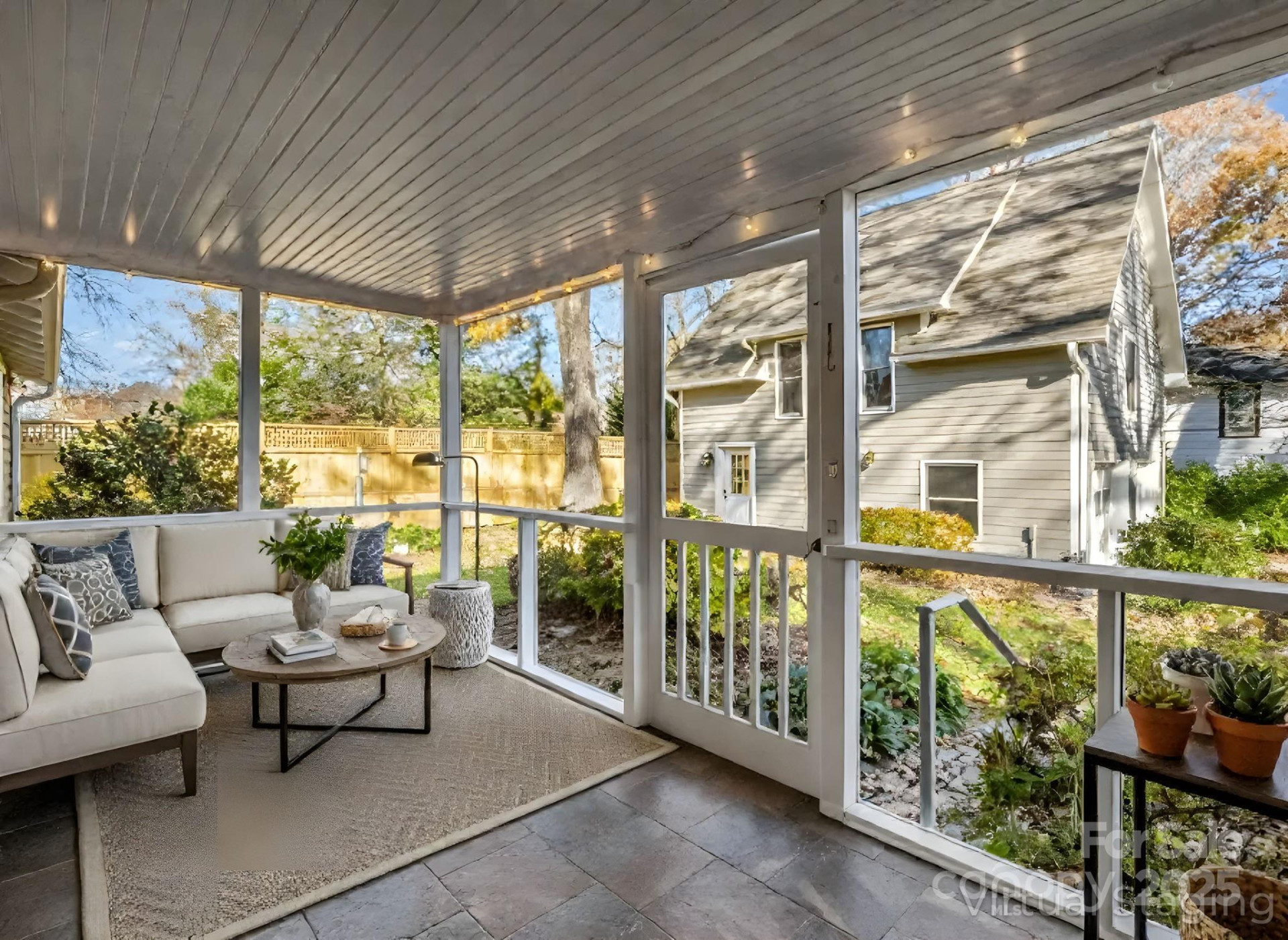 1618 Kensington Road - Photo 27