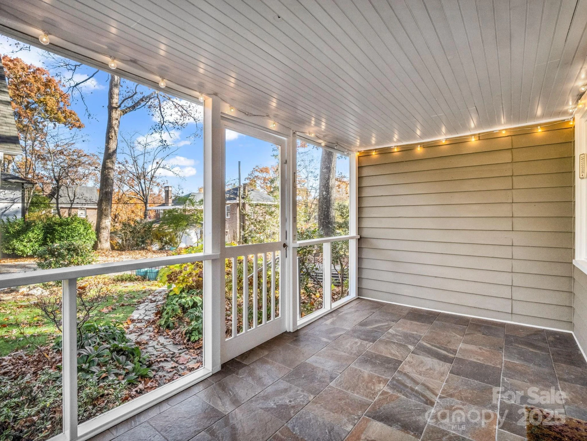 1618 Kensington Road - Photo 29