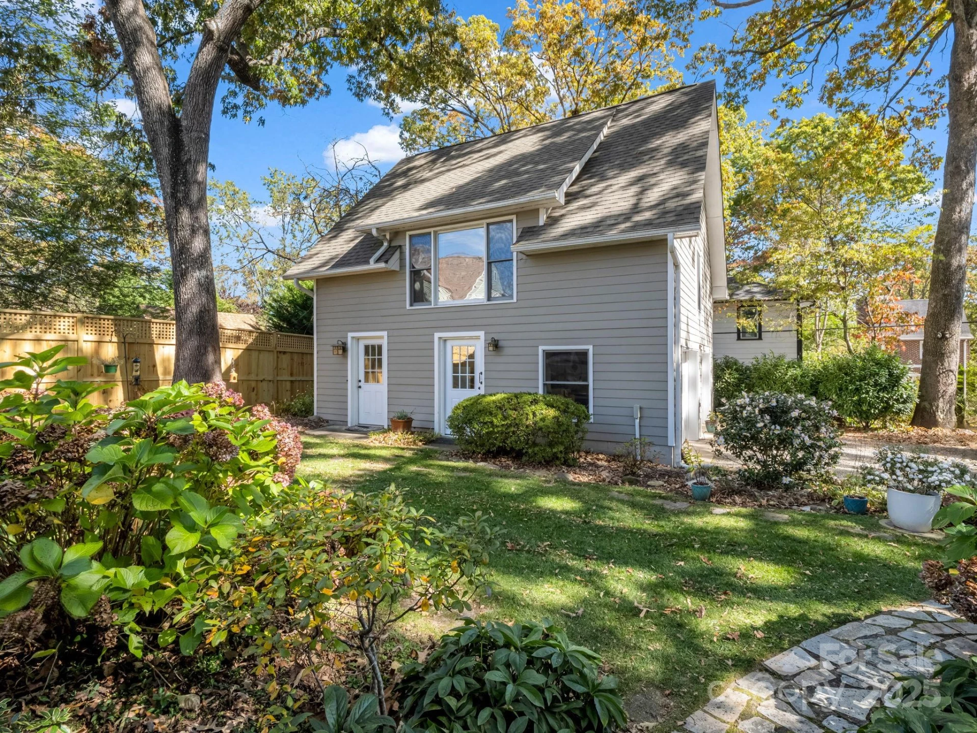 1618 Kensington Road - Photo 32