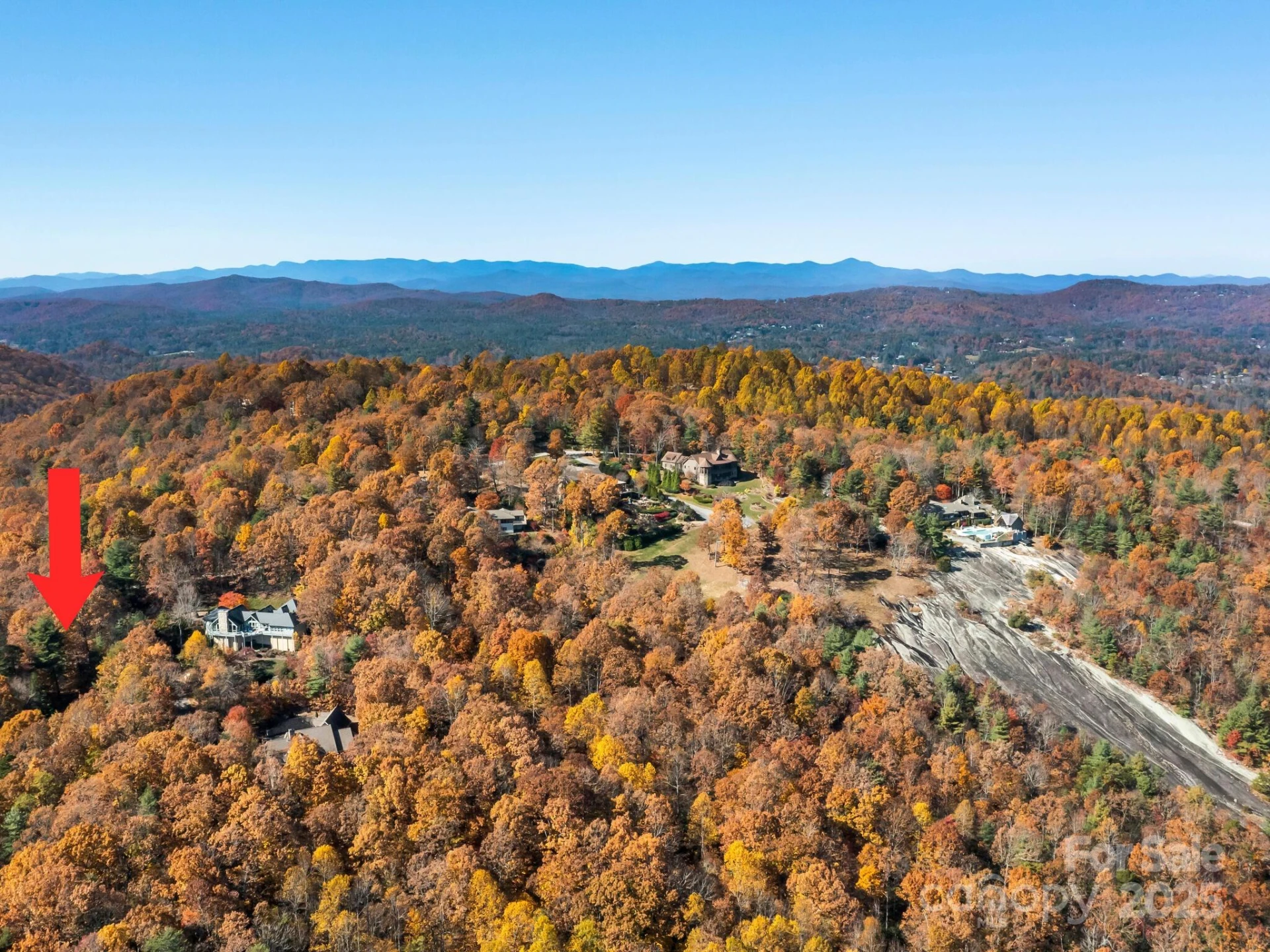 707 Overlook Drive - Photo 3