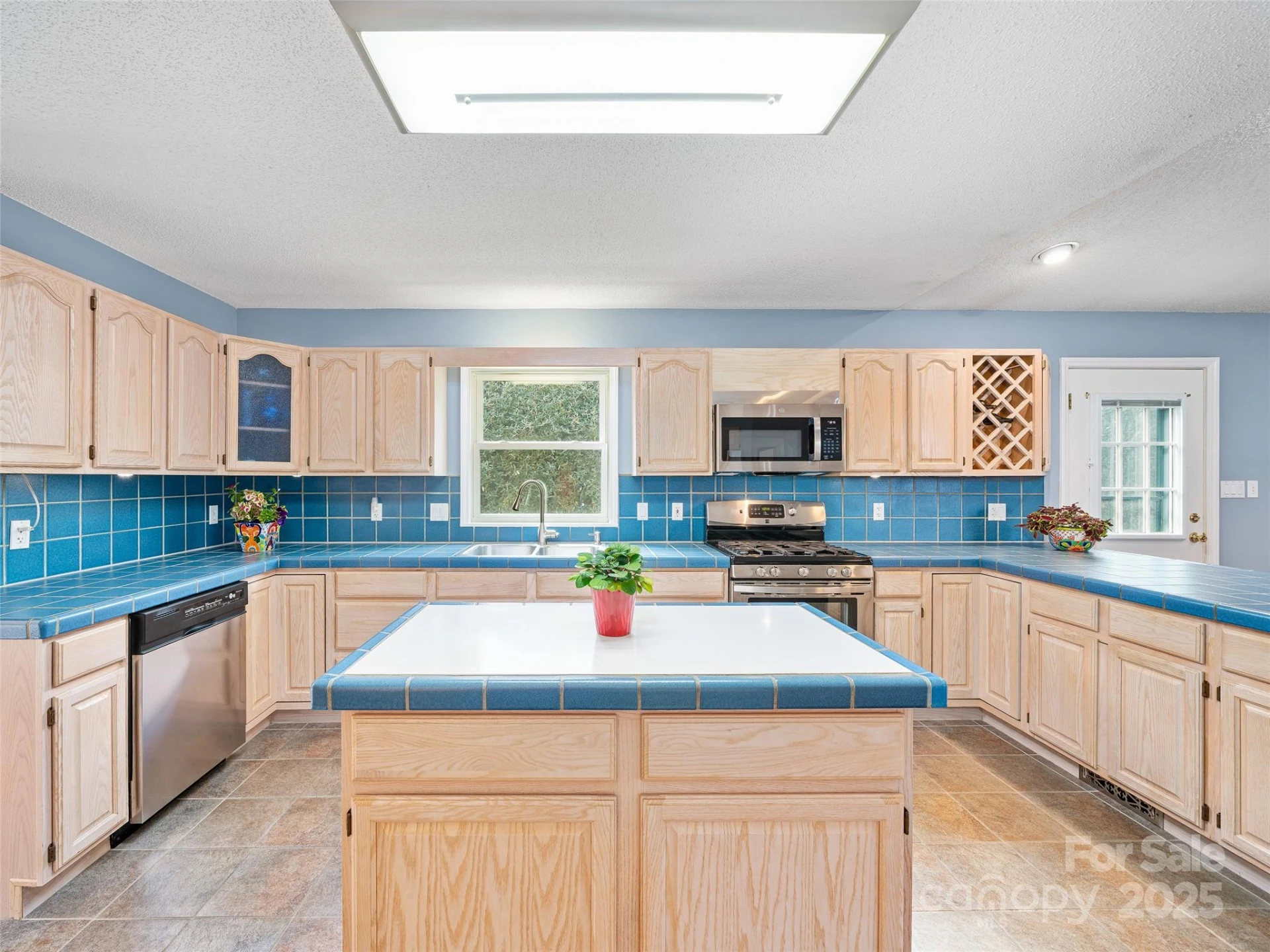 105 Goldfinch Lane - Photo 11