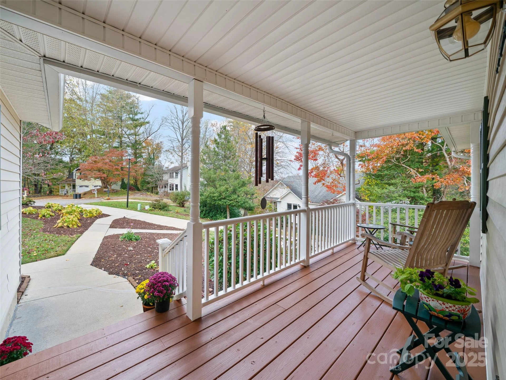 105 Goldfinch Lane - Photo 3