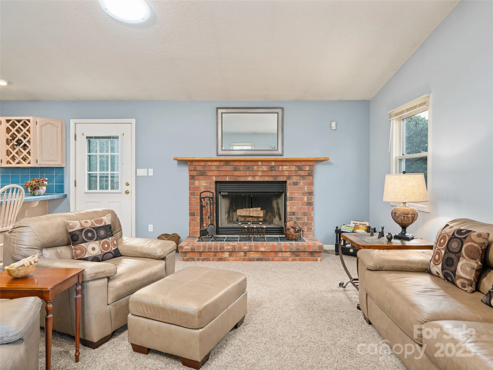 105 Goldfinch Lane - Photo 6