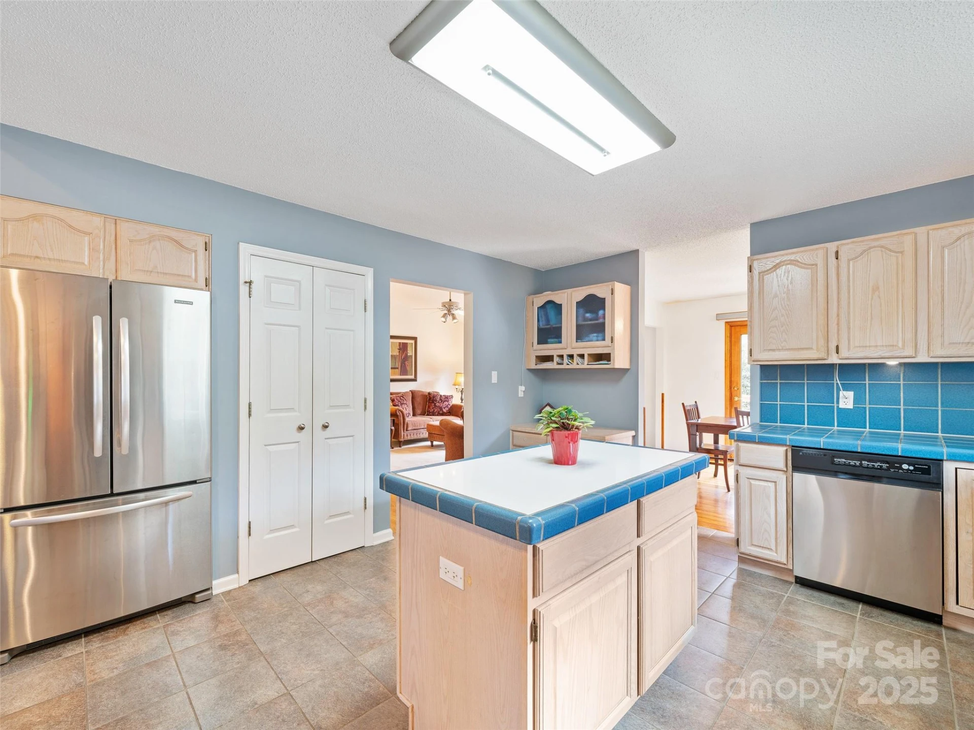 105 Goldfinch Lane - Photo 9