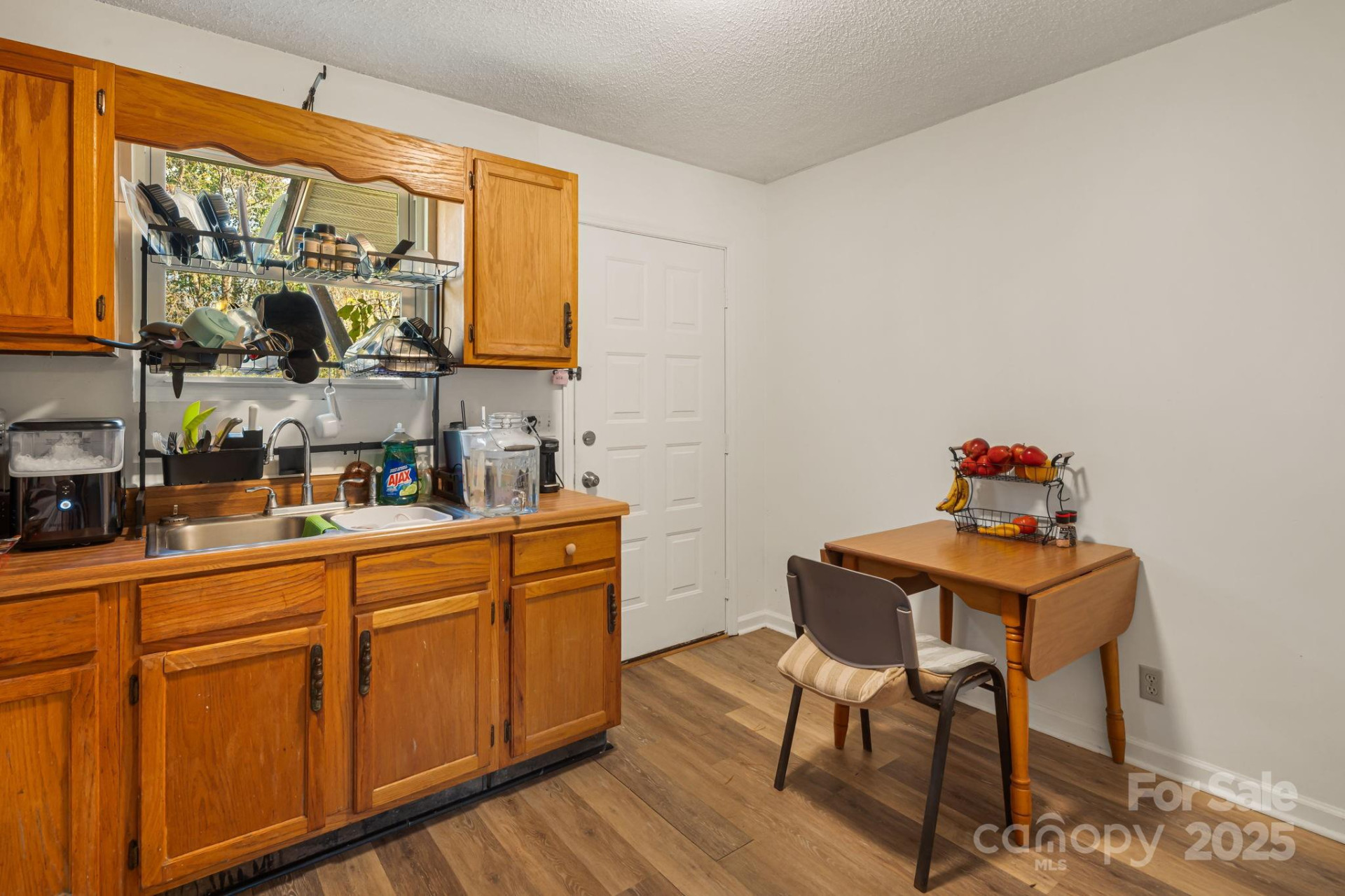645 Flint Hill Road - Photo 6