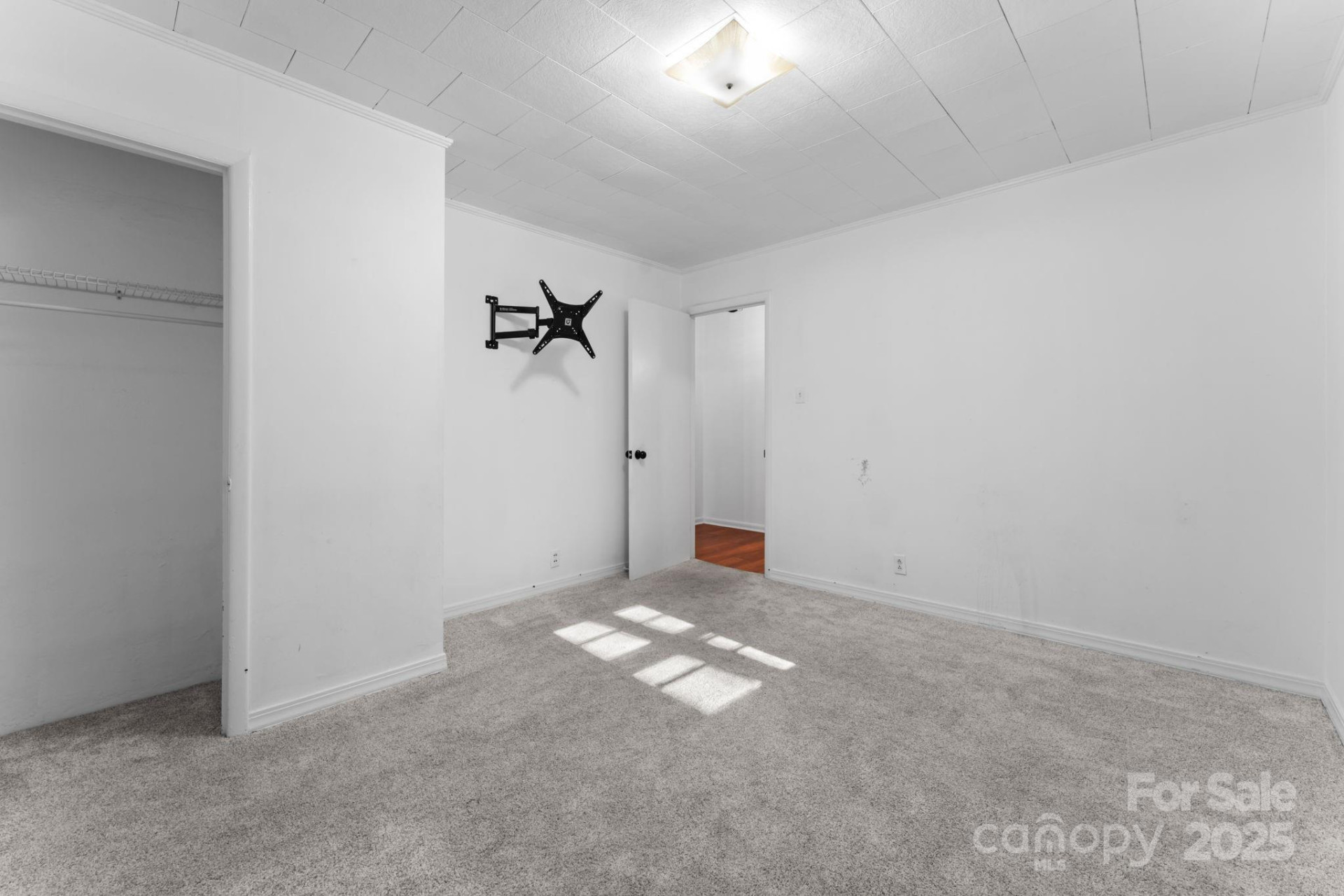 621 Kitchens Branch Road - Photo 8