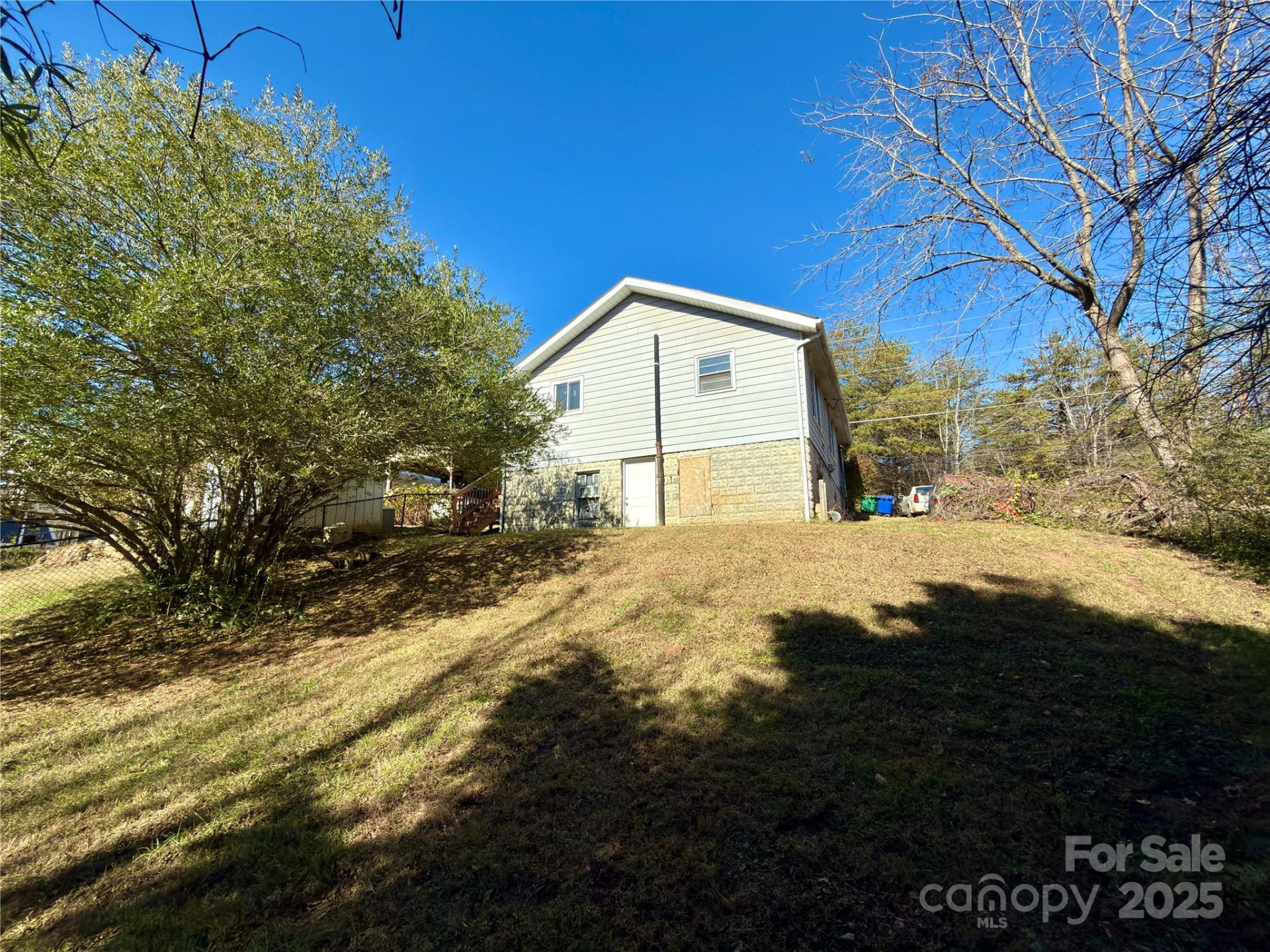 658 Emma Road - Photo 28