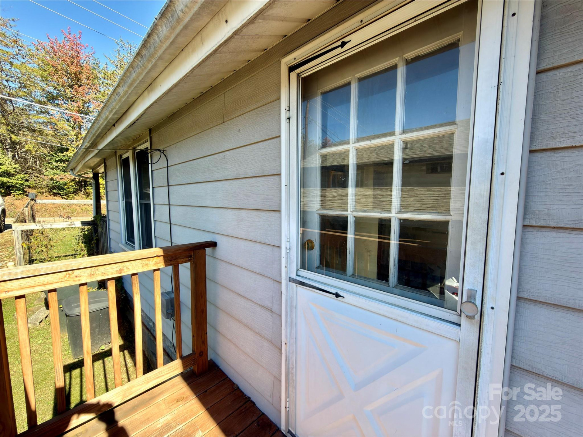 658 Emma Road - Photo 7