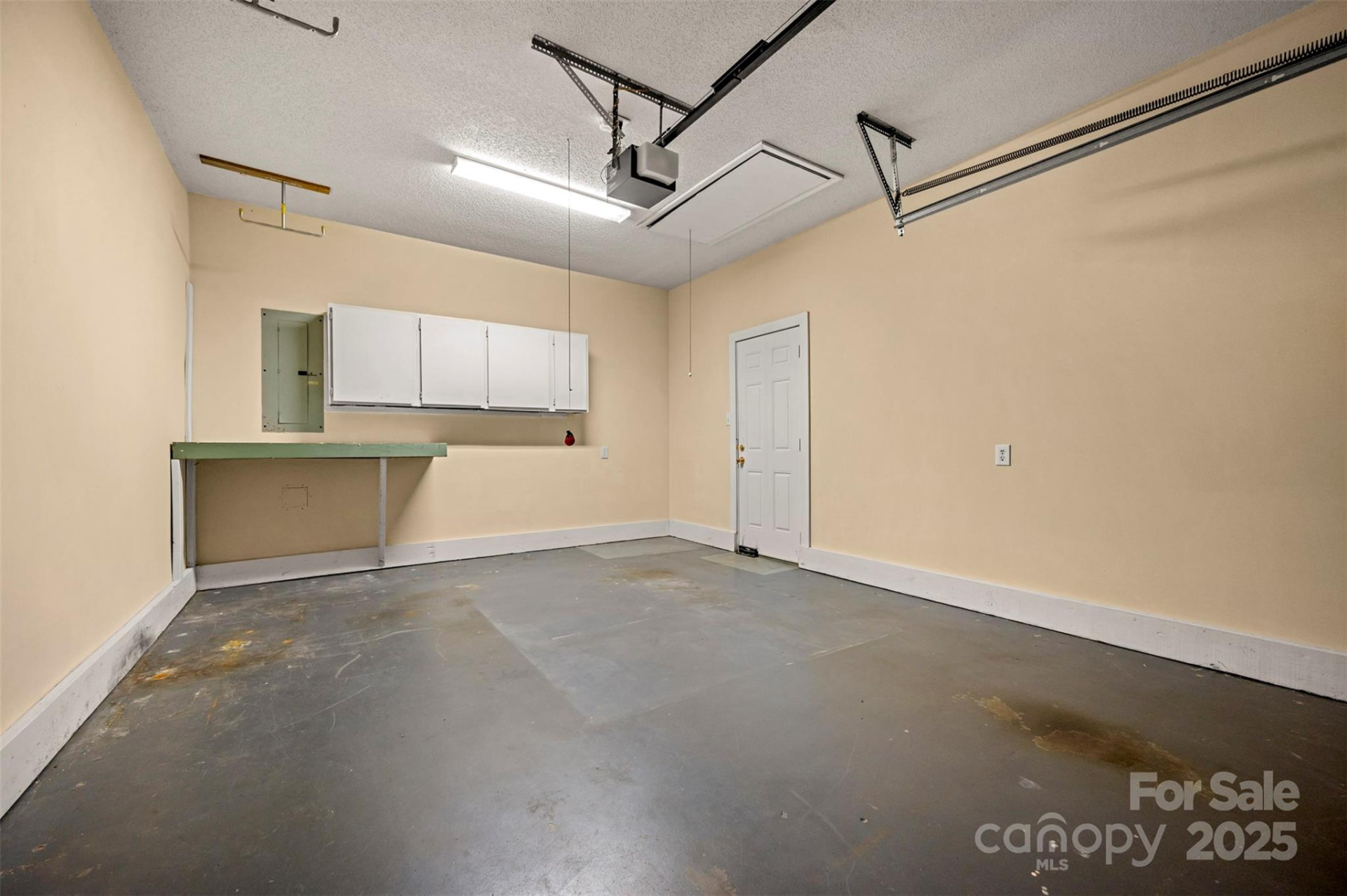 506 Pleasant Street - Photo 24