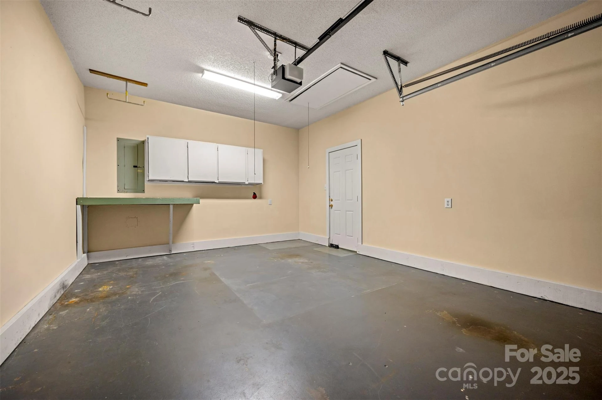 506 Pleasant Street - Photo 24