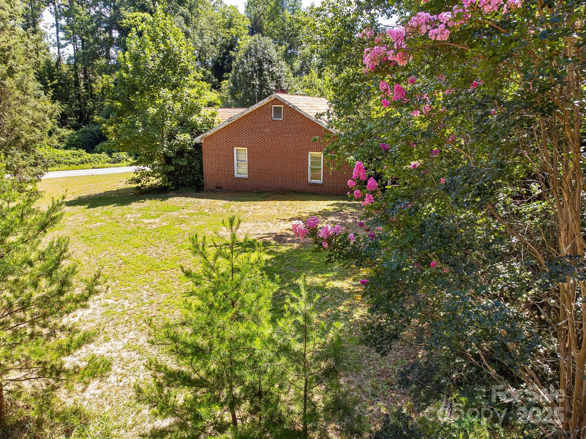 211 Luckadoo Road - Photo 11