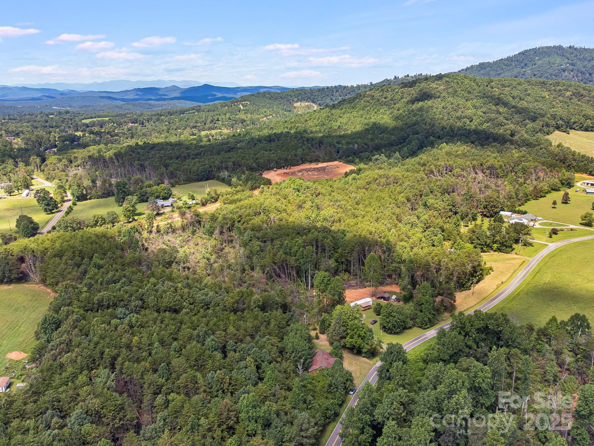 211 Luckadoo Road - Photo 18