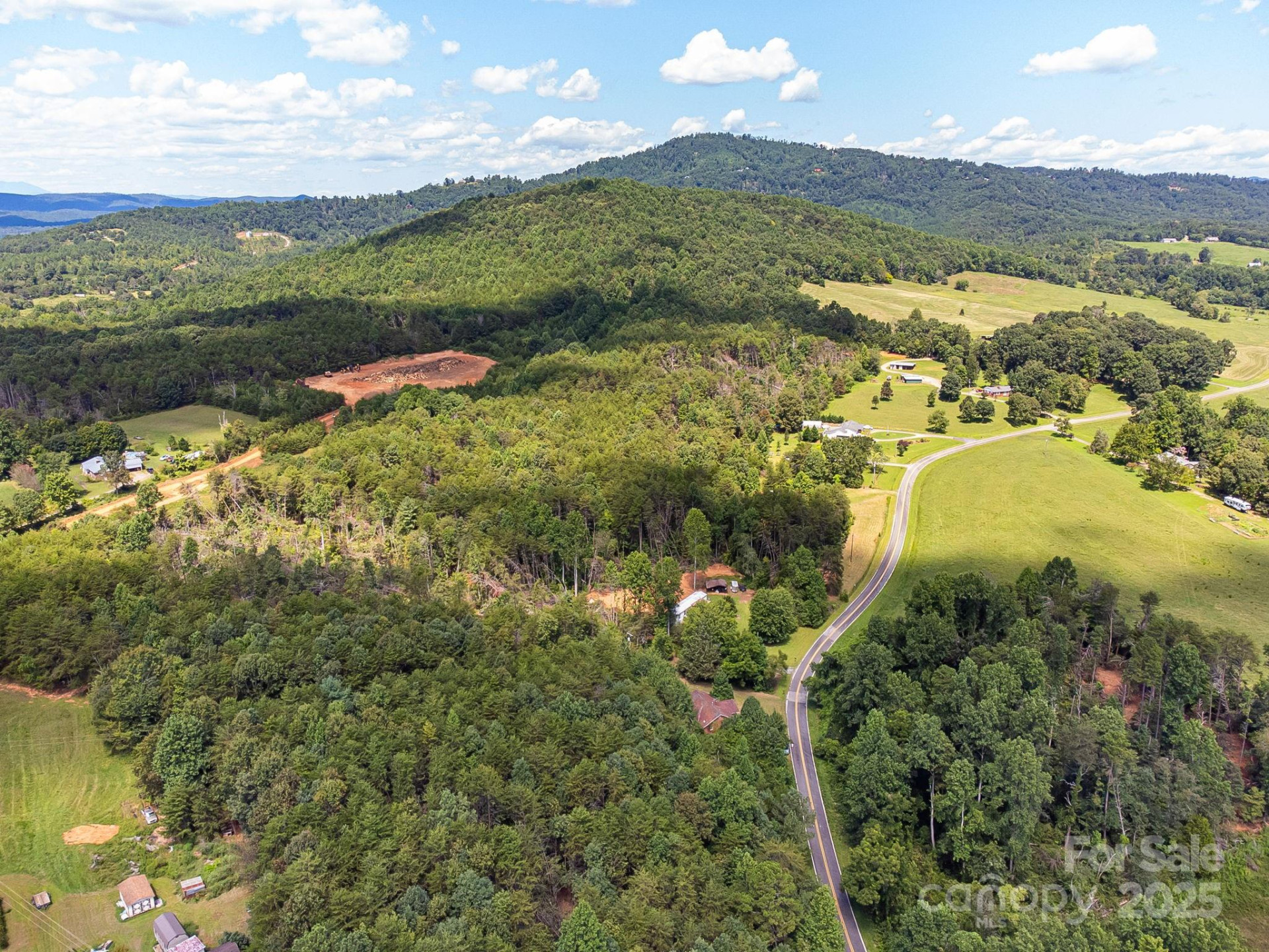 211 Luckadoo Road - Photo 19