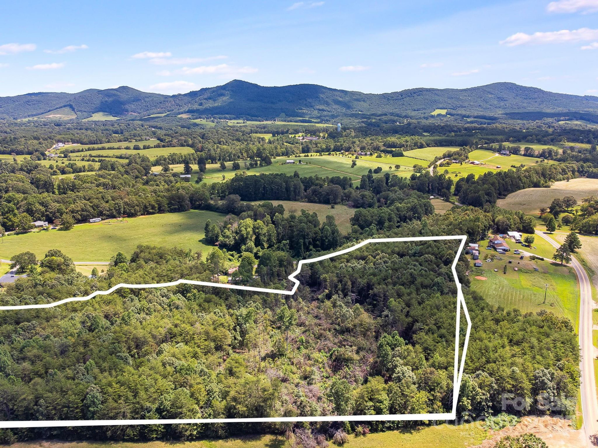 211 Luckadoo Road - Photo 6