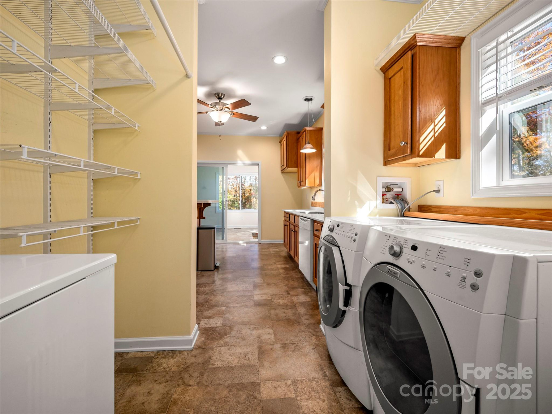 189 Friendly Circle - Photo 28