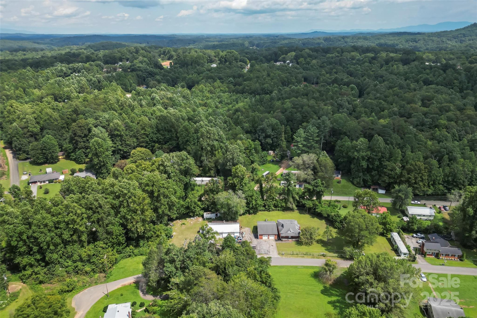 194 Virginia Drive - Photo 4