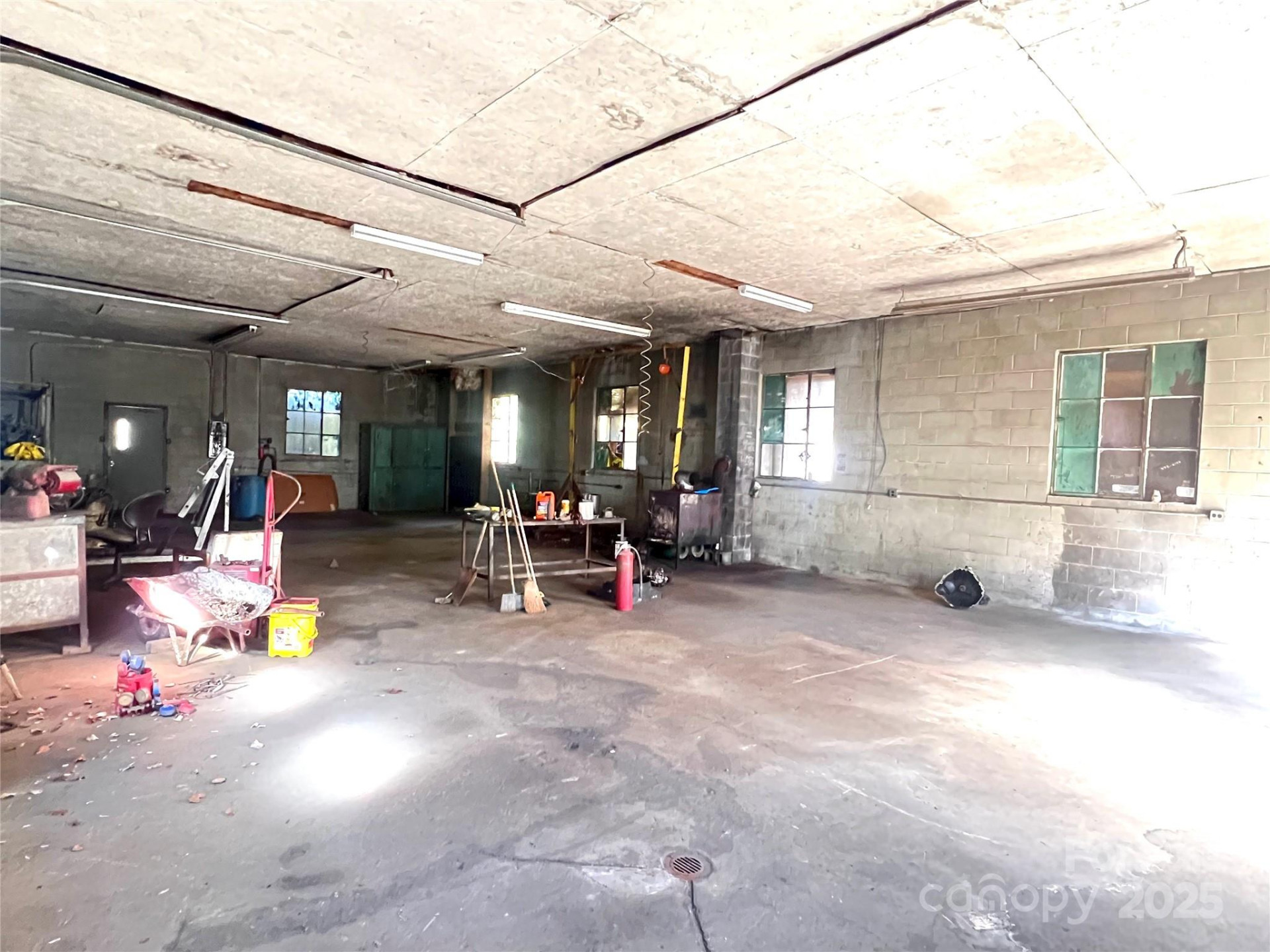 194 Virginia Drive - Photo 33