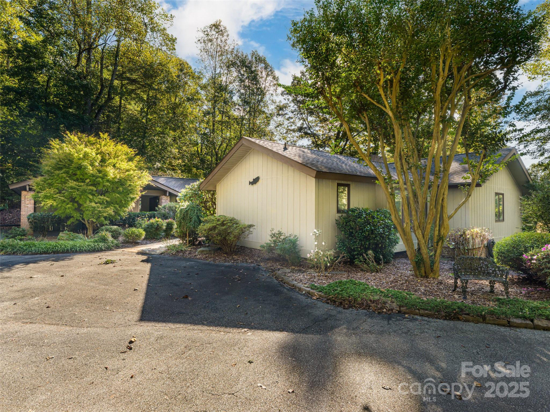 412 Browning Road - Photo 3