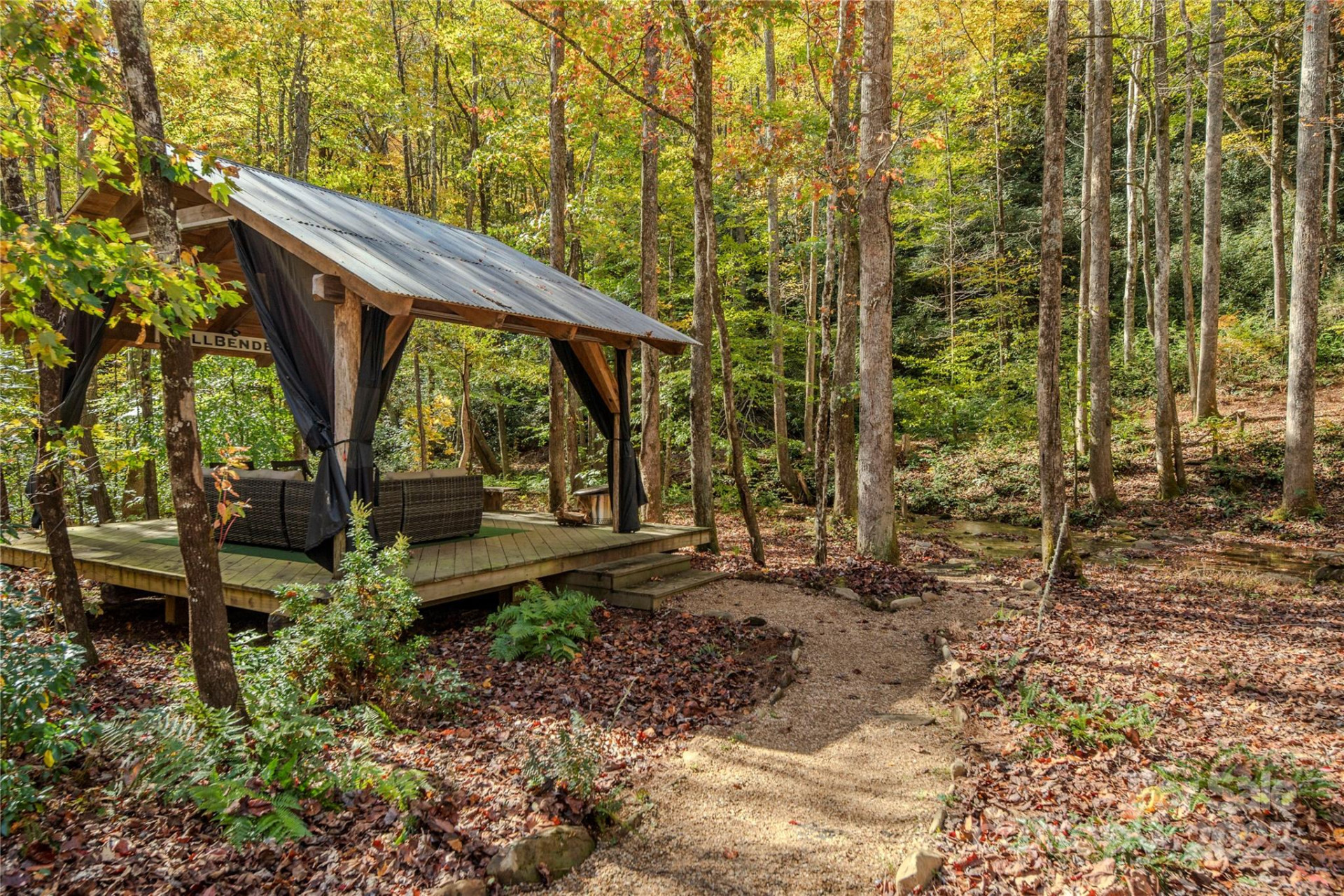 195 Still Waters Lane - Photo 3