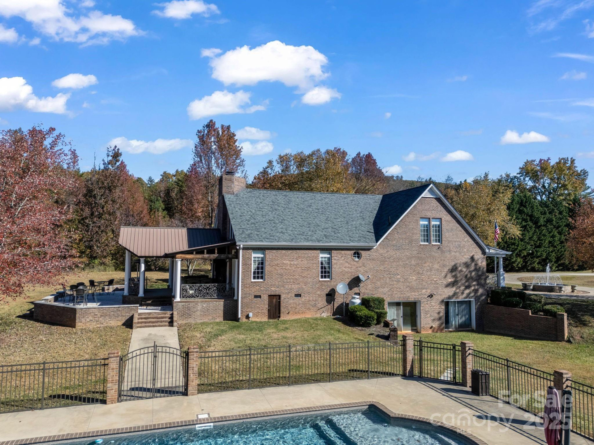 1102 Mountain Road - Photo 5