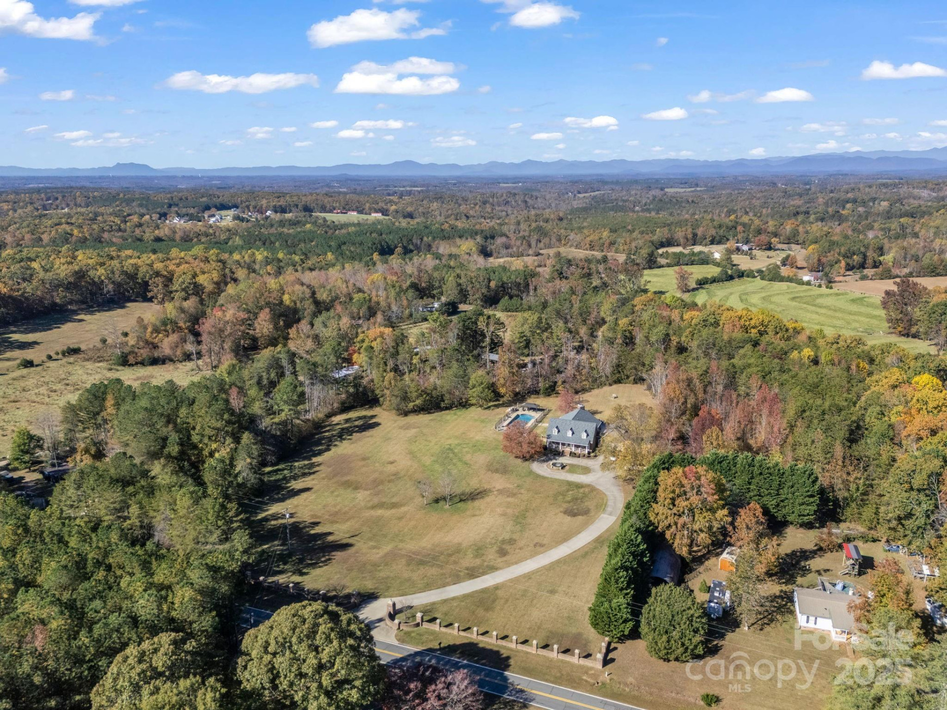 1102 Mountain Road - Photo 7