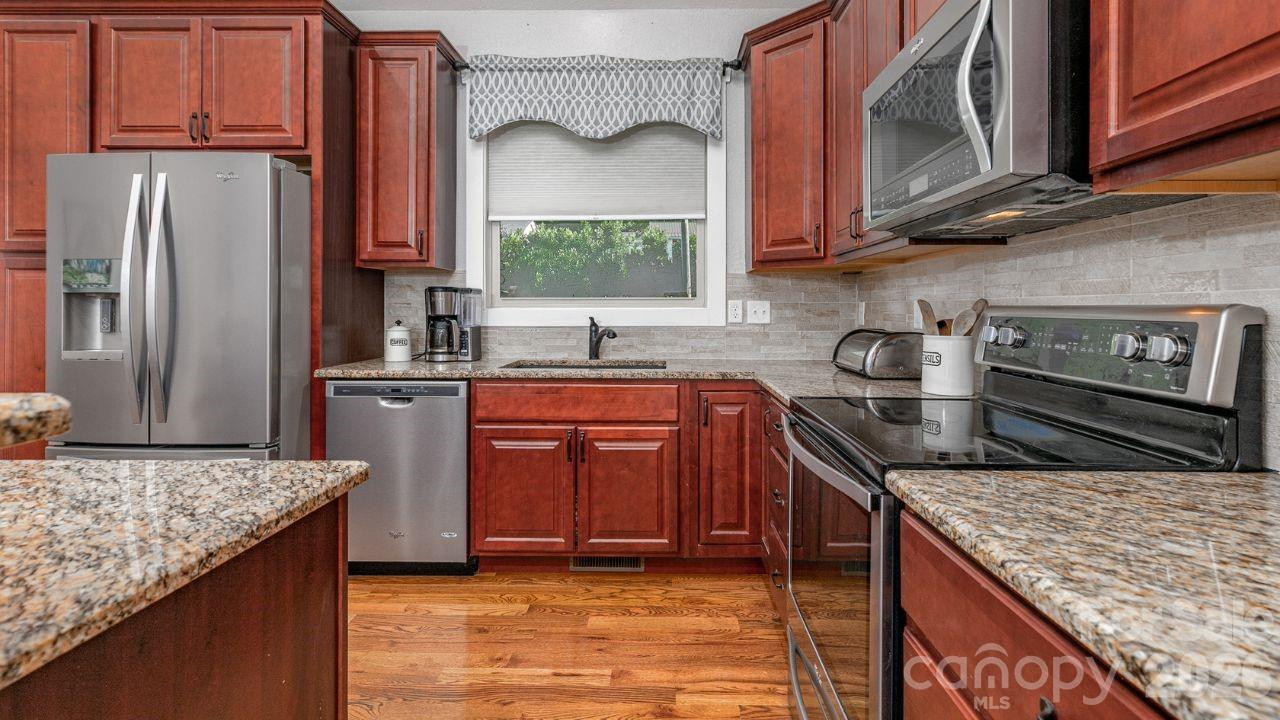 22 Forge Shadow Drive - Photo 11