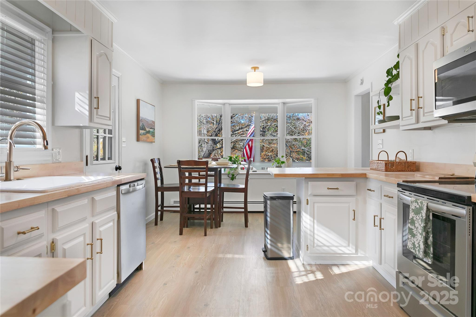 77 Dillingham Road - Photo 14