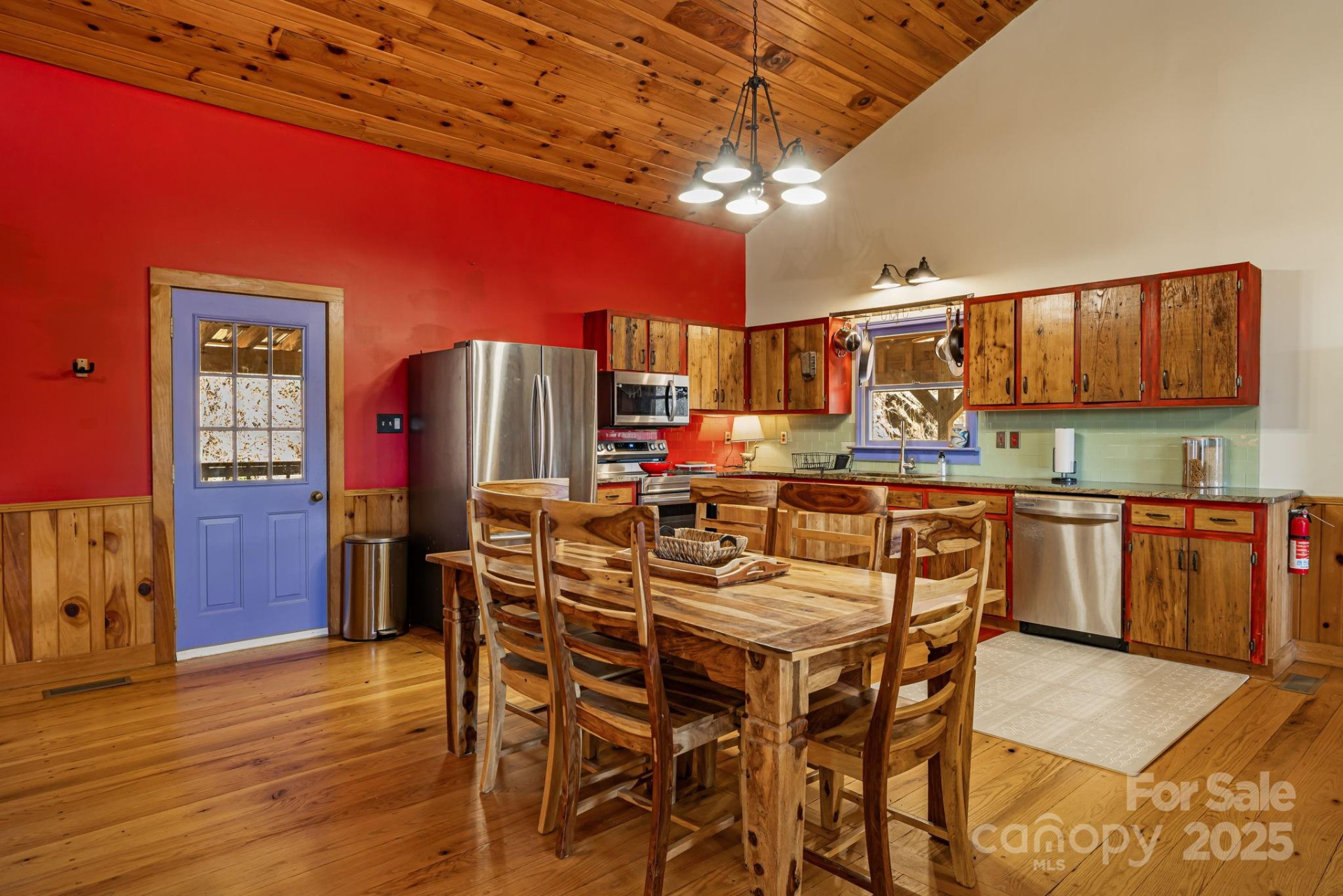 550 Cale Way - Photo 11