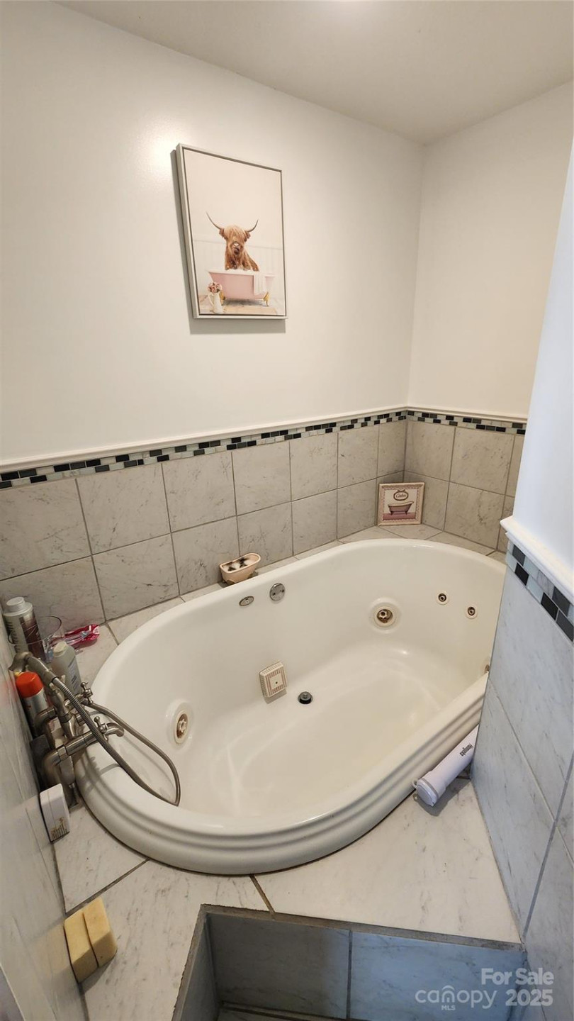 1235 Sulphur Springs Road - Photo 12