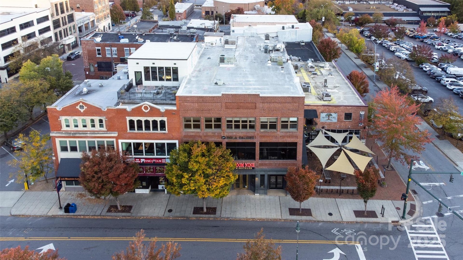 124 College Street - Photo 2