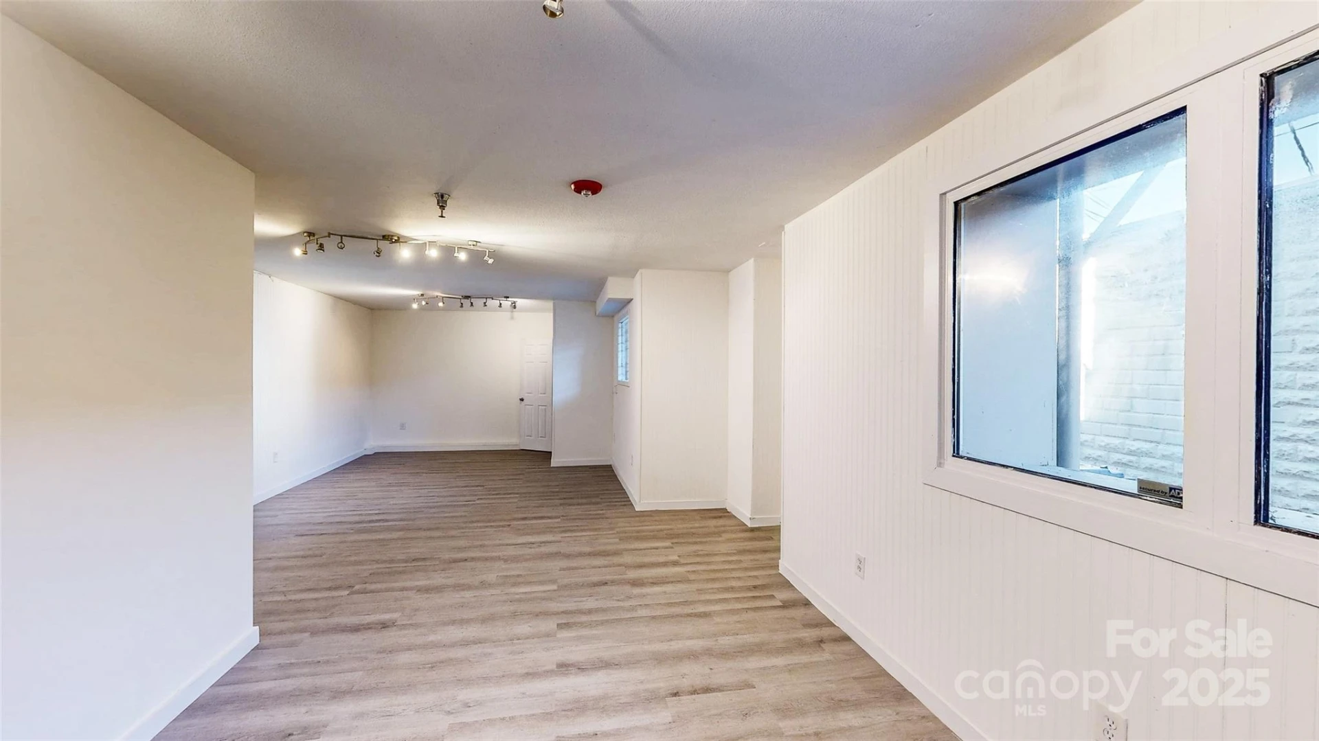 124 College Street - Photo 32