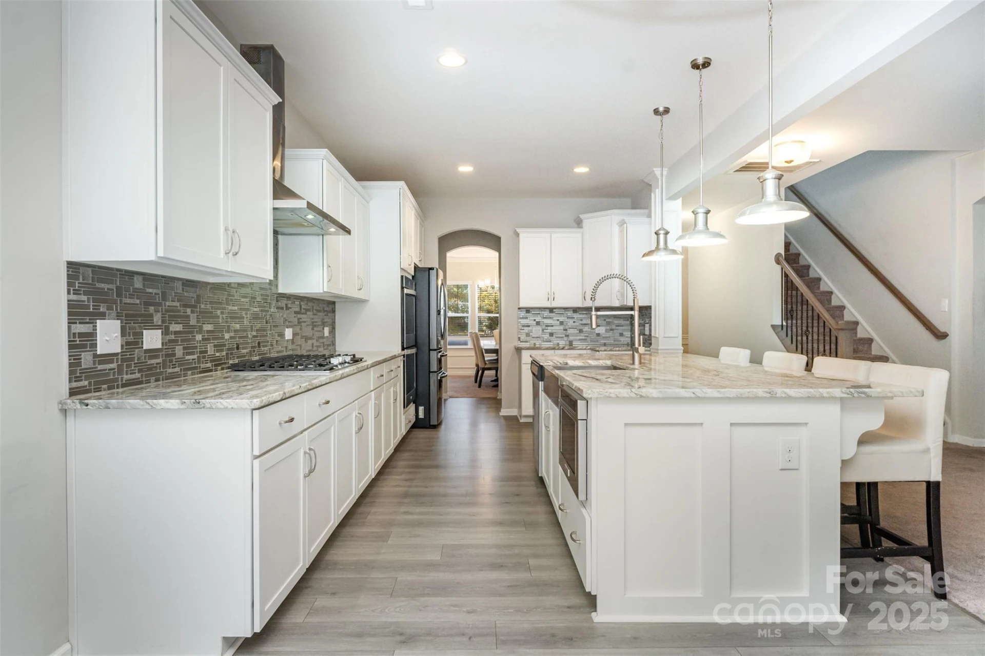 423 Crisfield Court - Photo 12