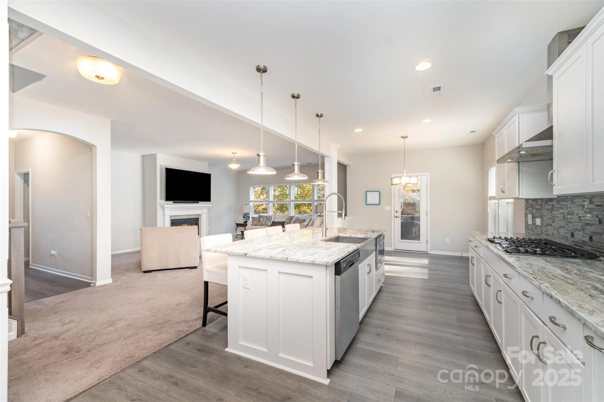 423 Crisfield Court - Photo 16
