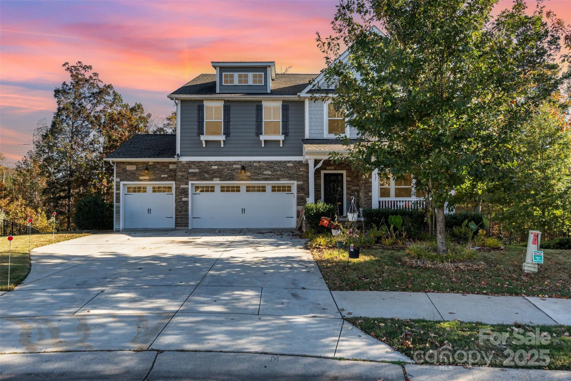 423 Crisfield Court - Photo 3