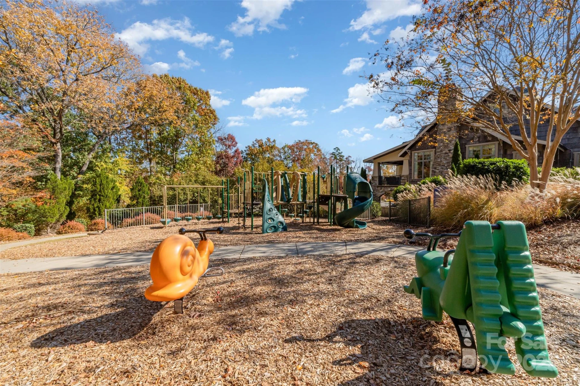 423 Crisfield Court - Photo 45