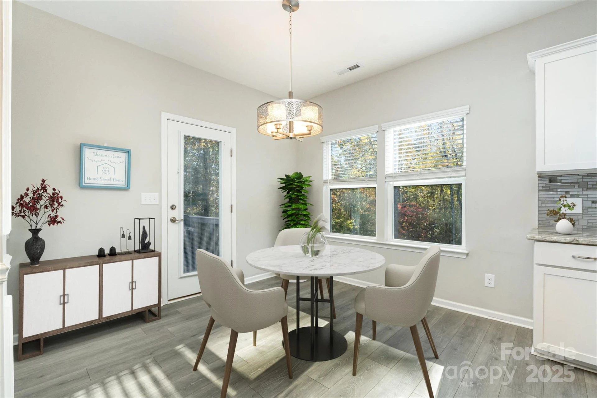 423 Crisfield Court - Photo 10