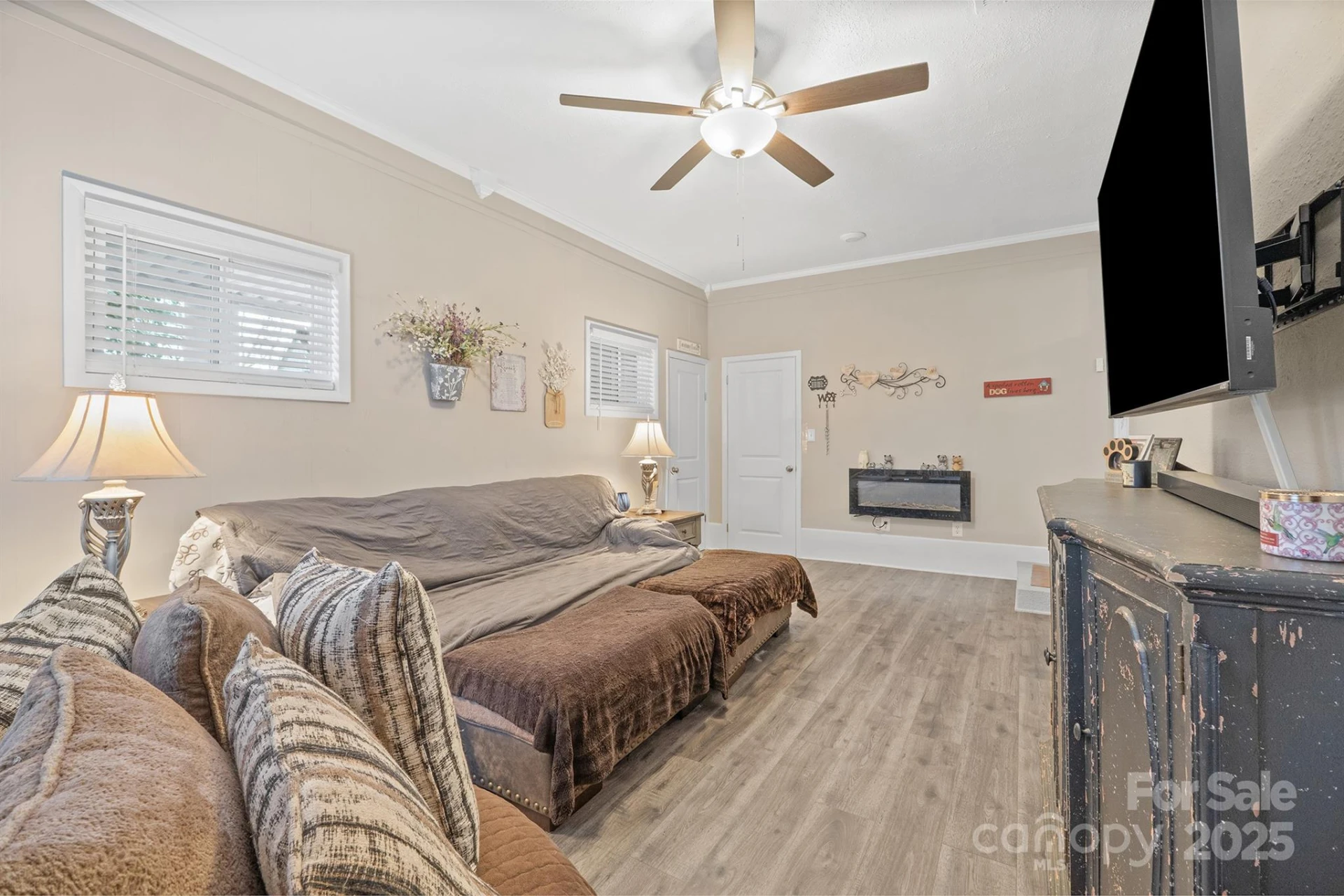 3842 Dowell Street - Photo 19