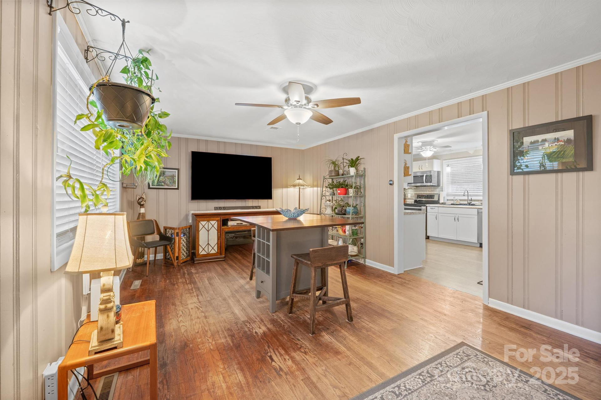 3842 Dowell Street - Photo 3