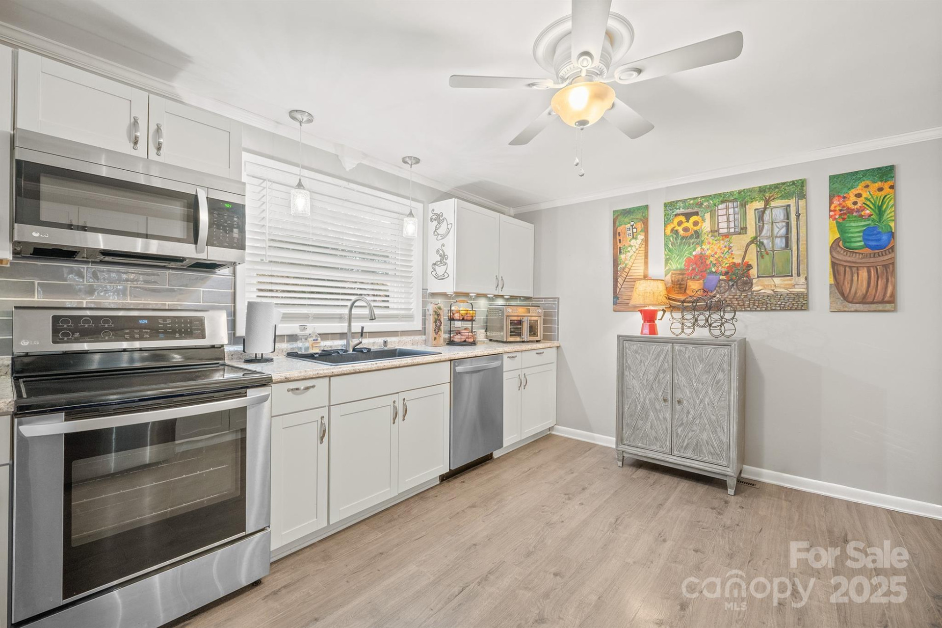 3842 Dowell Street - Photo 7