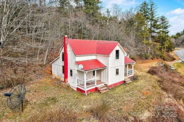 14 Old Mater Farm Road