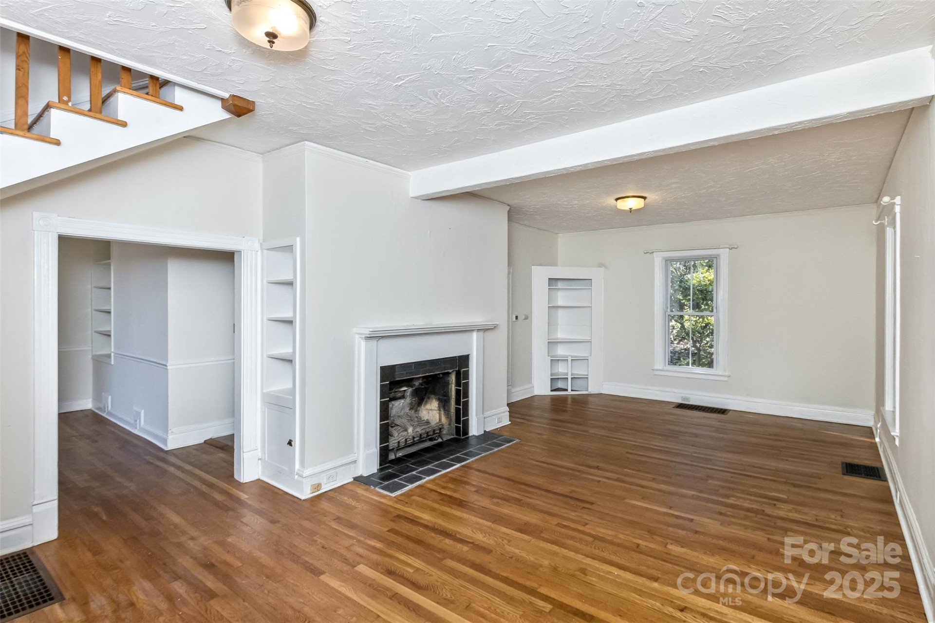 195 Terrace Drive - Photo 3