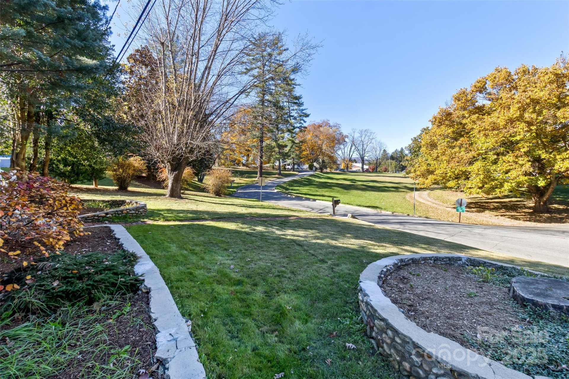 195 Terrace Drive - Photo 35