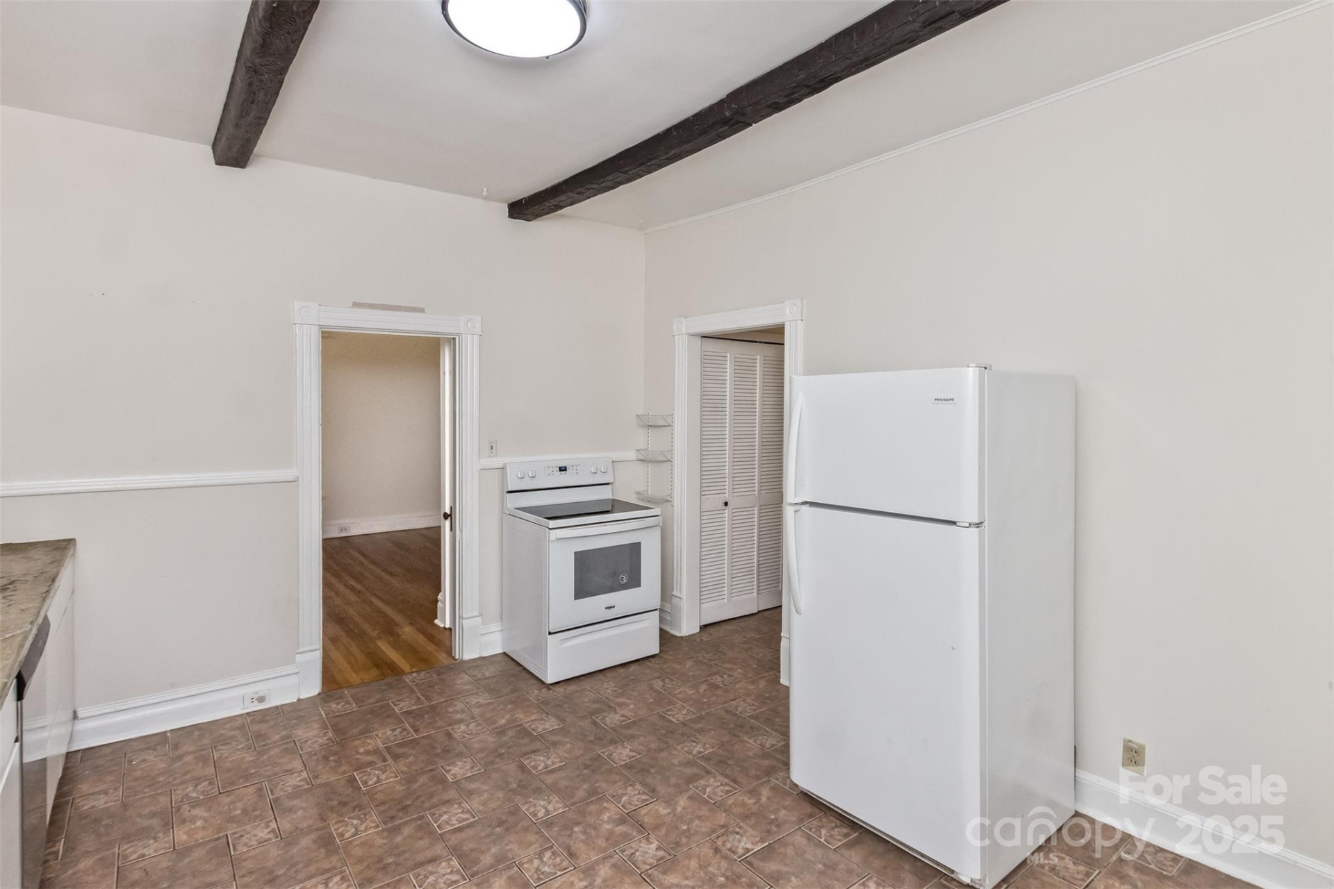 195 Terrace Drive - Photo 6